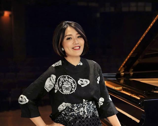 Karin Andini